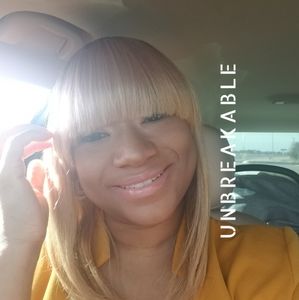 Meet your Posher, Latoya